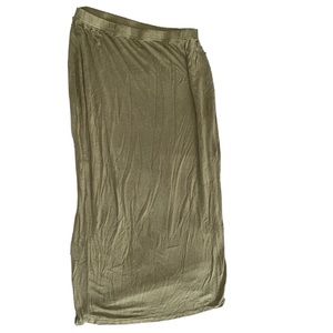 Boohoo Skirt Women's Size 20 Olive Green.